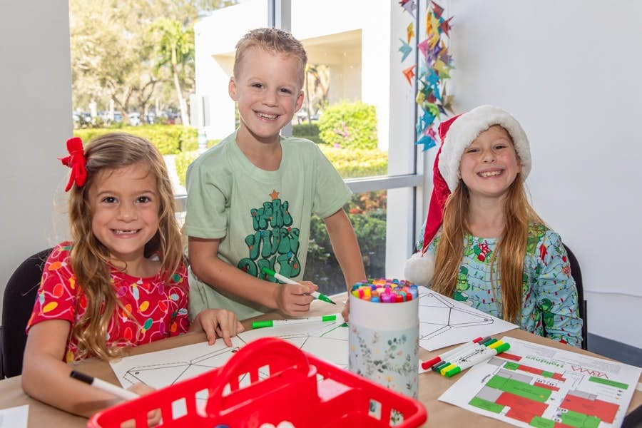 Holidays at the Museum, children doing crafts